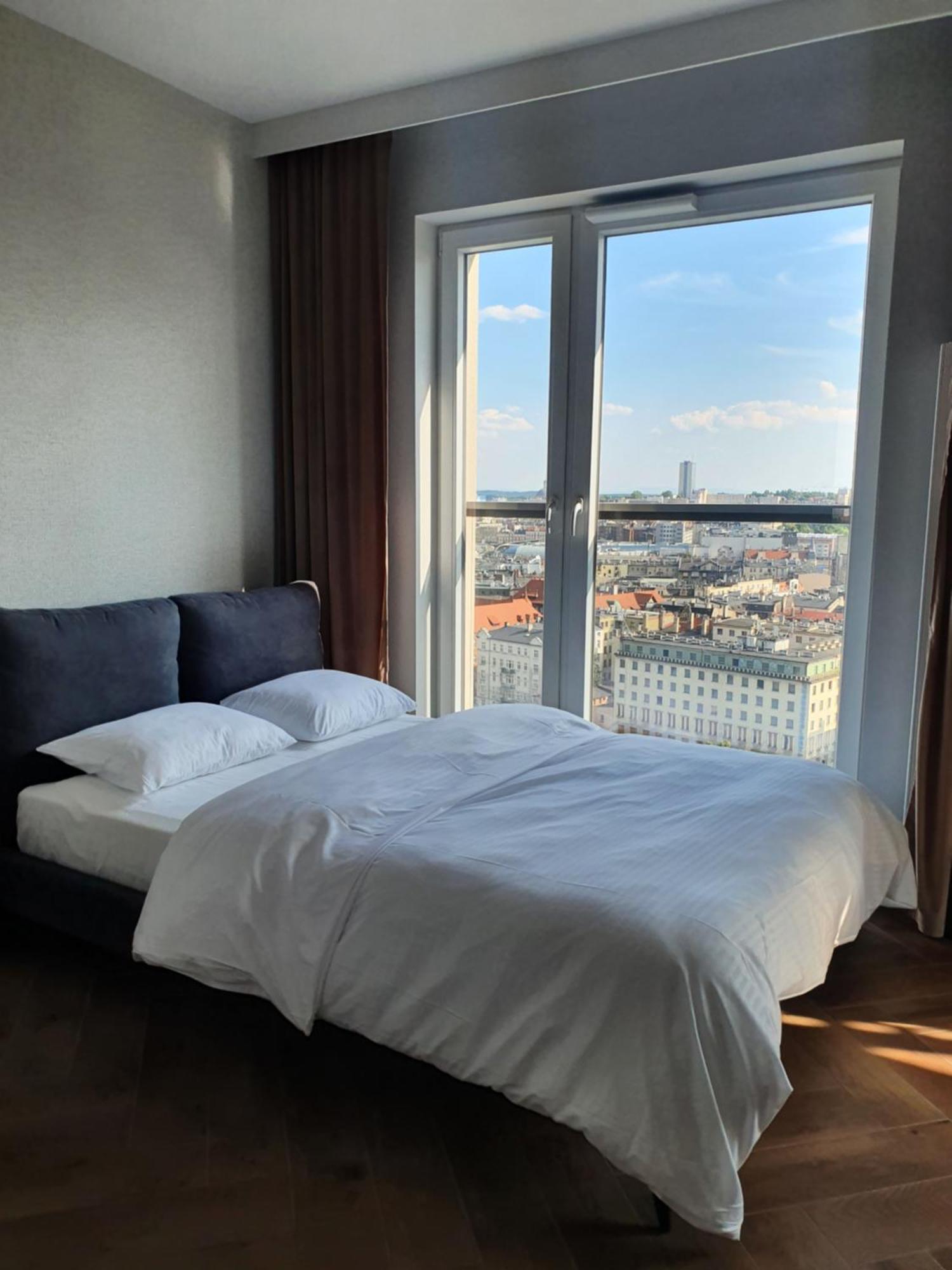 15 Pietro Sokolska 30 Towers Apartments - New - Lux - Parking - Sauna - Gym- And The Best View In Katowice Værelse billede